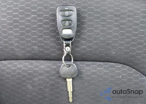 2019 Hyundai Elantra Sel z USA, uszkodzony, nr VIN KMHD84LF9KU853456